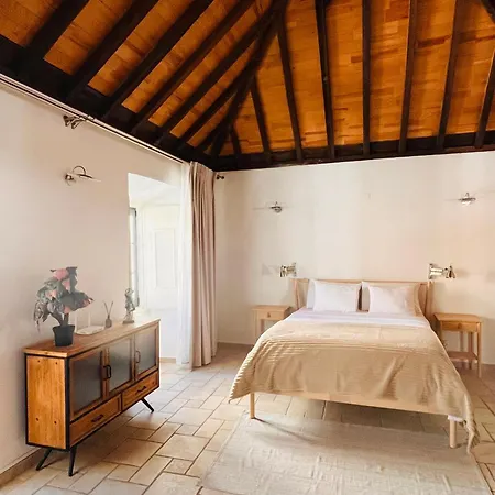 Faro Town House-2