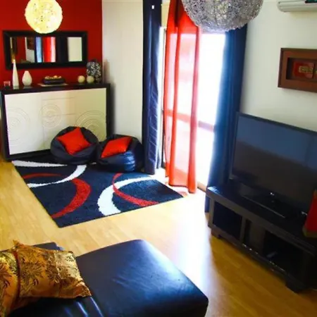 Fernandes Apartment-3