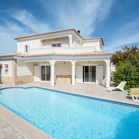 Casa Das Romanzeiras-2