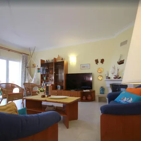 Villa Meia-Praia-2