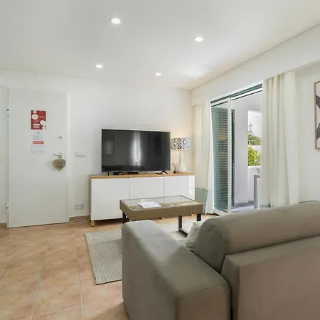 Centralgarve - Amazing Apt In The Heart Of Vilamoura-3