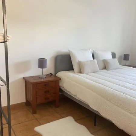 Spacious House In Sagres With Private Patio & Bbq-2
