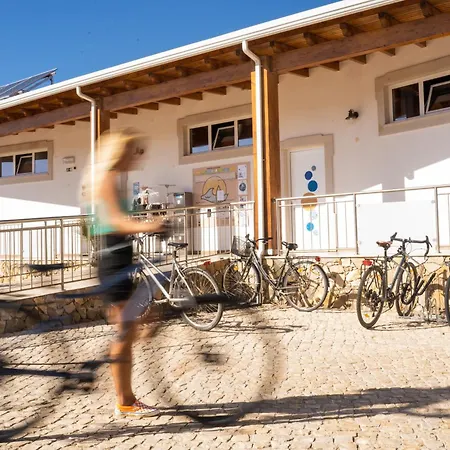 Sagres Sun Stay - Surf Camp&Hostel-3