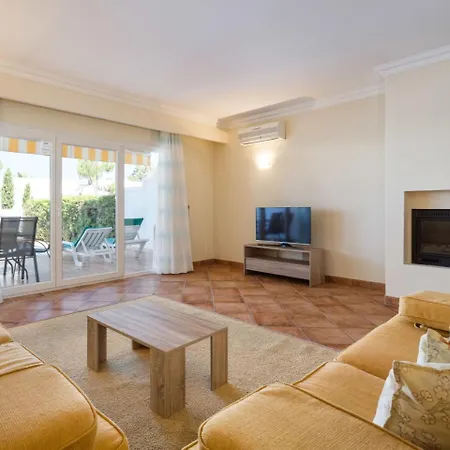 Holiday Home V2 Garrao 650M From The Beach By Interhome-3