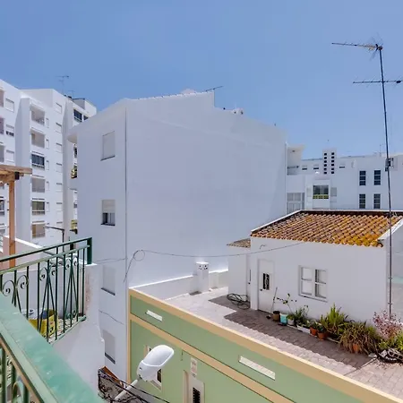 Casa Luz - Quarteira-3
