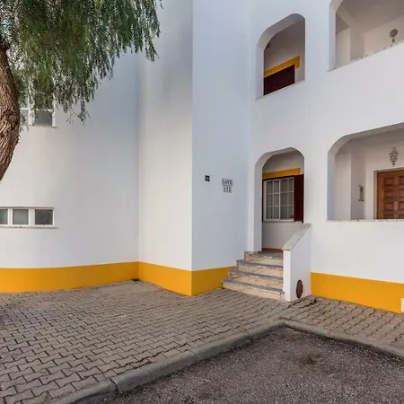 Beach Apartment In Altura-2