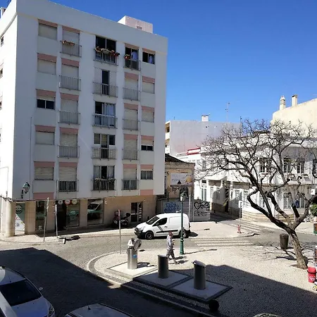 Faro Downtown Holiday Apartment-3