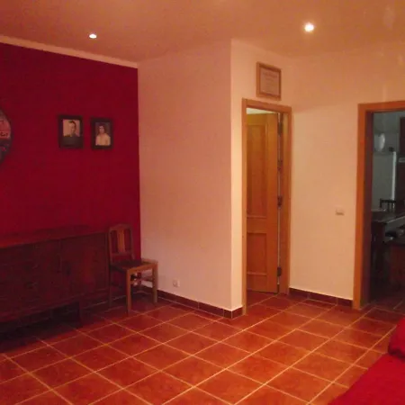 "A Casa Dos Avos" Suites & Breakfast-3