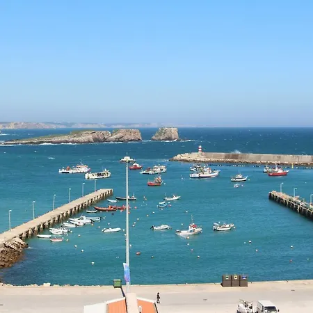 Sagres Sunny Room With Private Bathroom 300M From The Beach-2