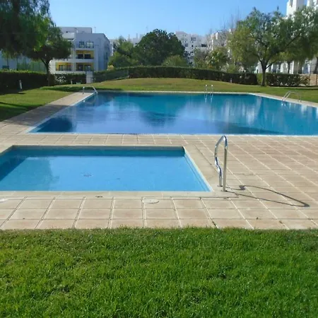 Apartamento Urb. Vila Nova, Lote 5-3