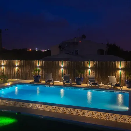 Villa Yvonne,Private Pool,Private Parking 1,7 Km From The Beach-3
