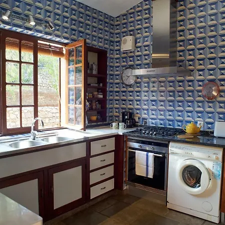Villa O Monte: Charming Family Villa Near Alvor-3
