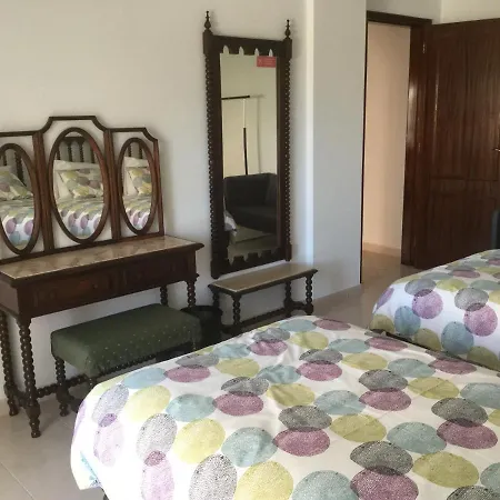 Olinda'S Two Bedroom Apartment-3
