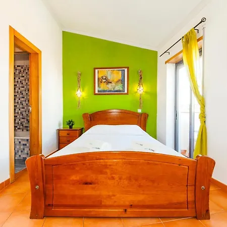 A09 - Super Central Duplex Apartment-3