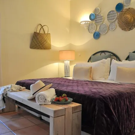 2Bdr Townhouse Duplex With Pool By Lovelystay-3