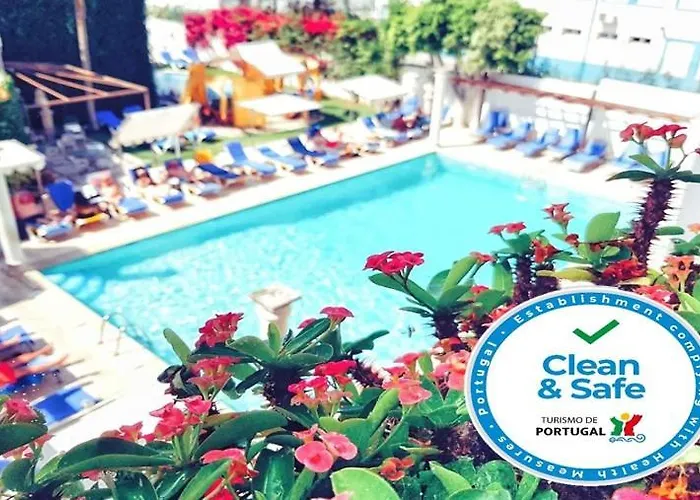 Albufeira hotels near Pau da Bandeira Viewpoint