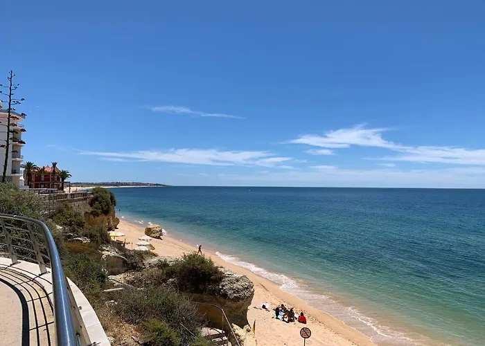 Huisdiervriedelijke Apartamento Avenida Armação de Pêra