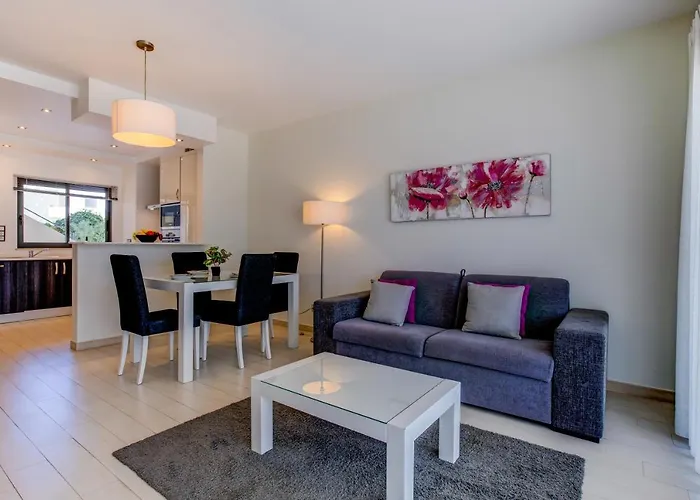 One Bedroom Apartment In Albur Village 1L Alvor aceita animais de estimação