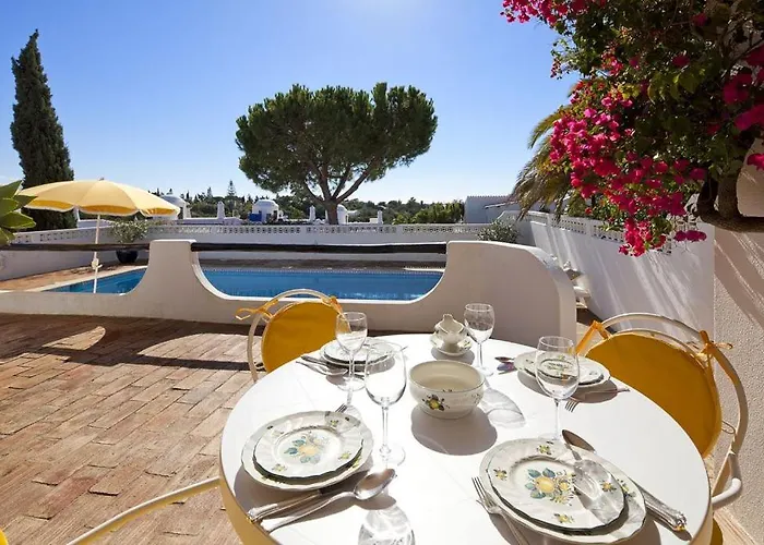 2 Bedroom Villa In Carvoeiro With Heated Pool Walking Distance To Resort And Beach
