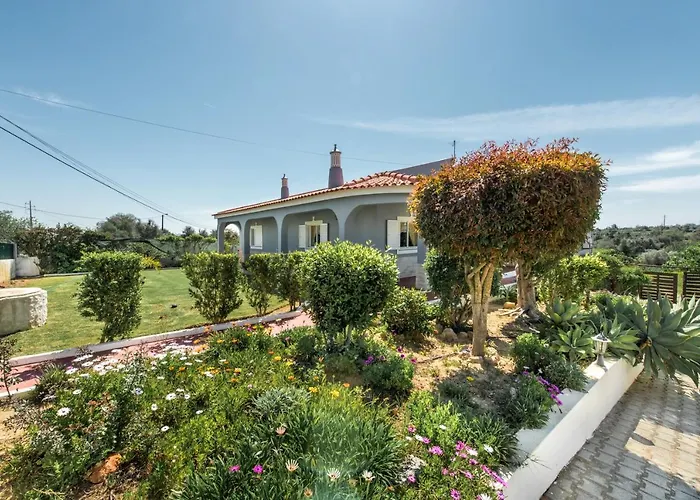 Spacious 5Br Family & Group Villa With Private Pool & Games Room Armação de Pêra