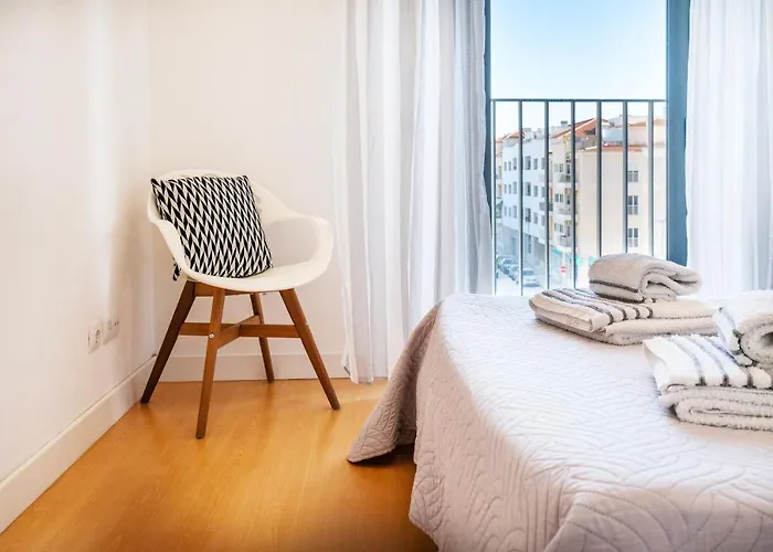 Modern Flat By Lagos Marina And Old Town Lagos admite animales