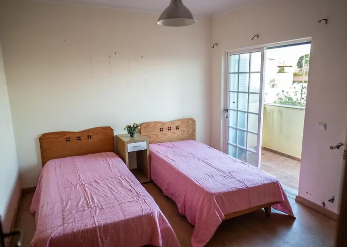 Bee Home Alojamento Local Altura