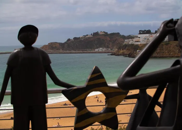 Albufeira hotels near Bullring Albufeira