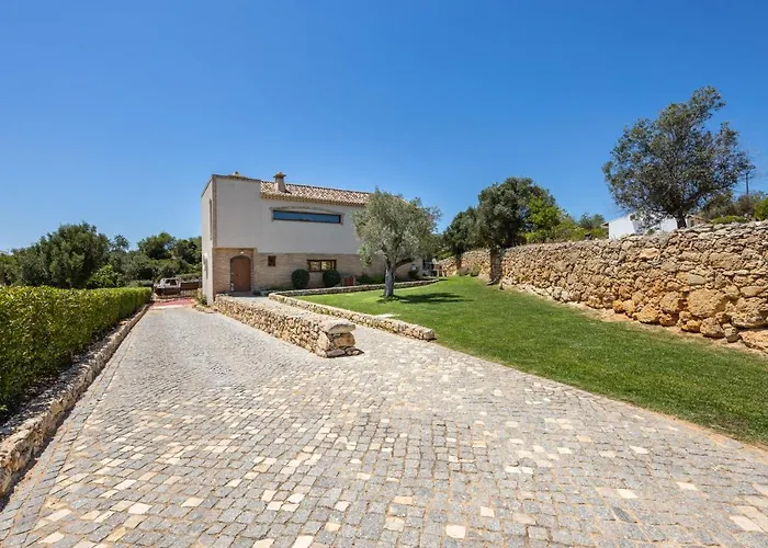 Villa Jimmy Armação de Pêra