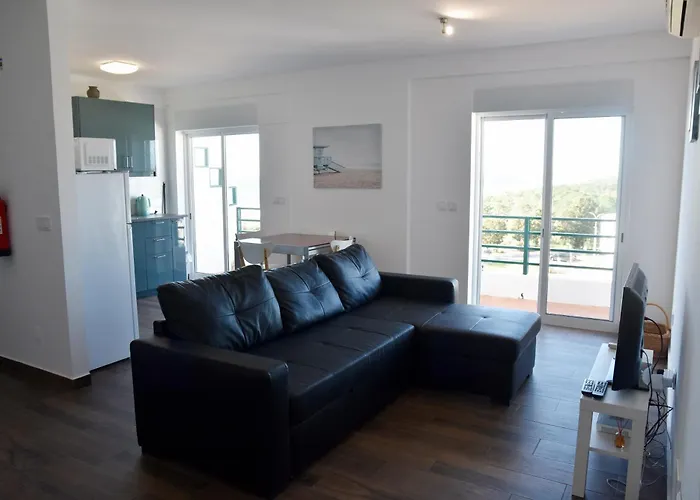 Beach House Monte Gordo