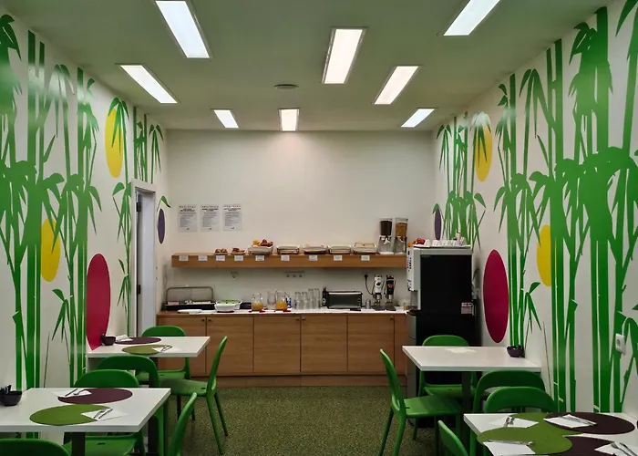 Portimao hotels near Alto Golf Course