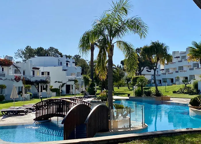 Albufeira hotels near Church of Sao Sebastiao