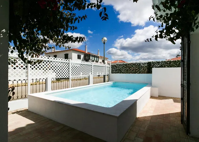 Flh Altura Family House With Pool Vila