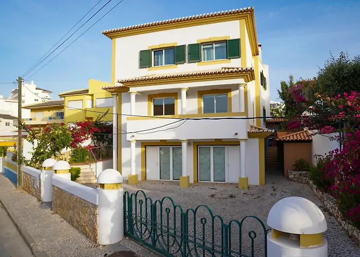 Vila Liza Alvor