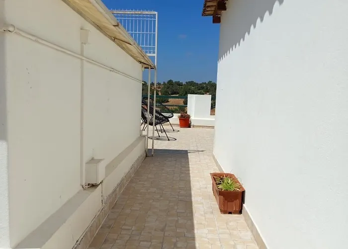 Tavira hotels near Praia da Terra Estreita