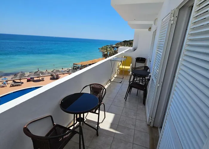 Borda d`Água, Praia da Oura Albufeira