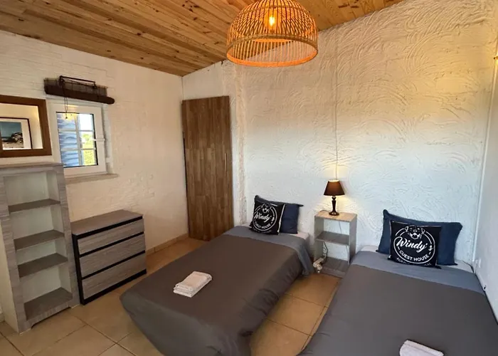 Windy'S Guest House Aljezur