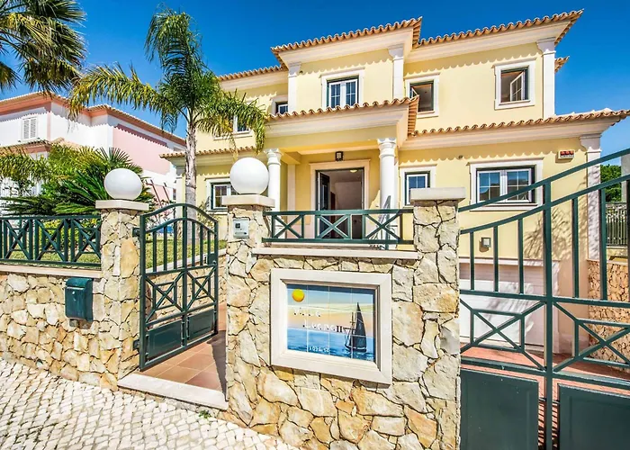 Villa Luana Olhos de Agua 