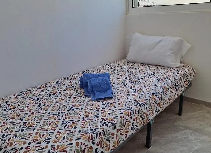 Villa Fantástico T2 AC Wi-FI e TV Cabo 2WC Altura