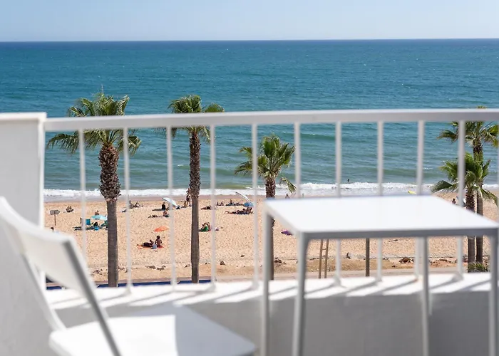Huisdiervriedelijke Maresia - Front Beach - Quarteira Vilamoura