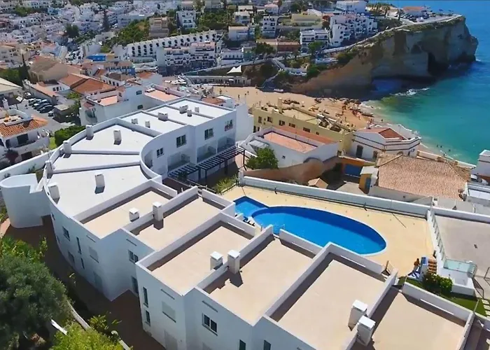 Oasis Praia Carvoeiro Bay aceita animais de estimação