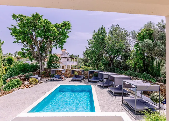 Casa Do Alto Bed and Breakfast Vilamoura