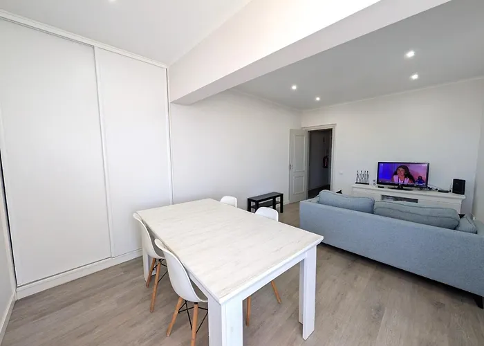 Ferienwohnung 8-2 Torre Sol - Casas & Papeis Armação de Pêra