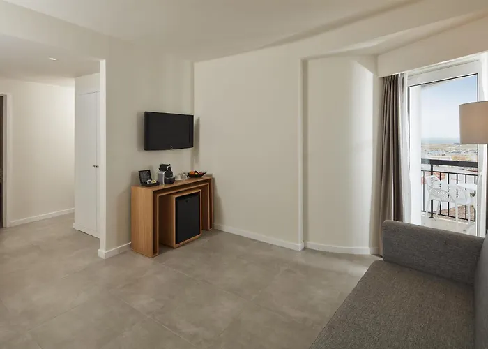 Lagos Beach hotels