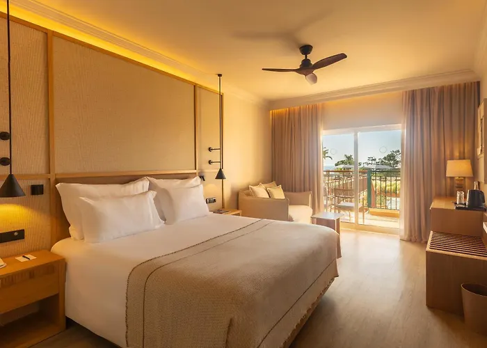 Hotels in Olhos de Agua (Albufeira)