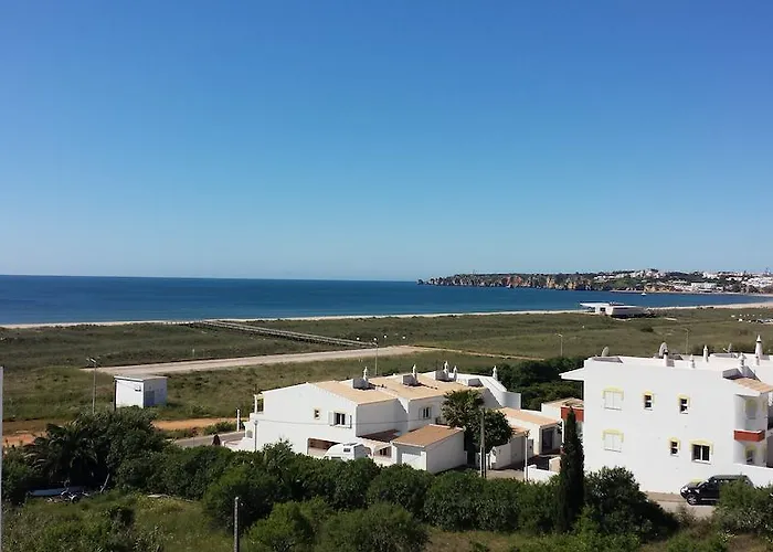 Hotéis de três estrelas em Lagos