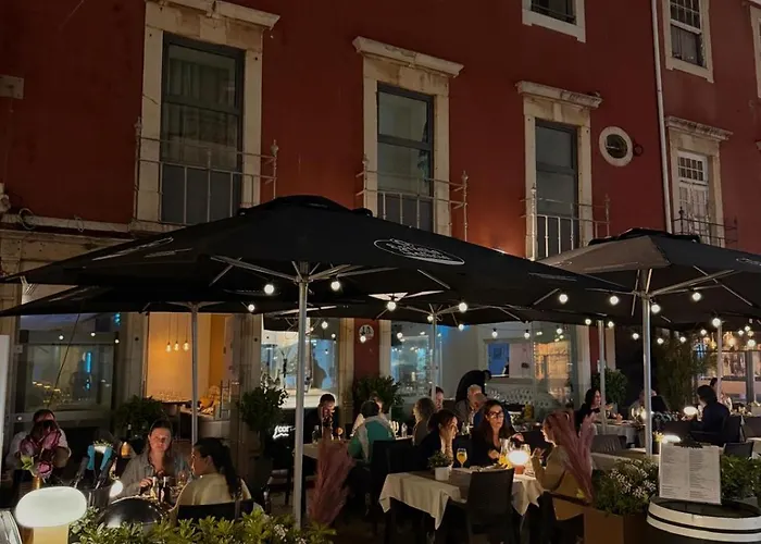 Hotel vicino a Porto Turistico di Faro