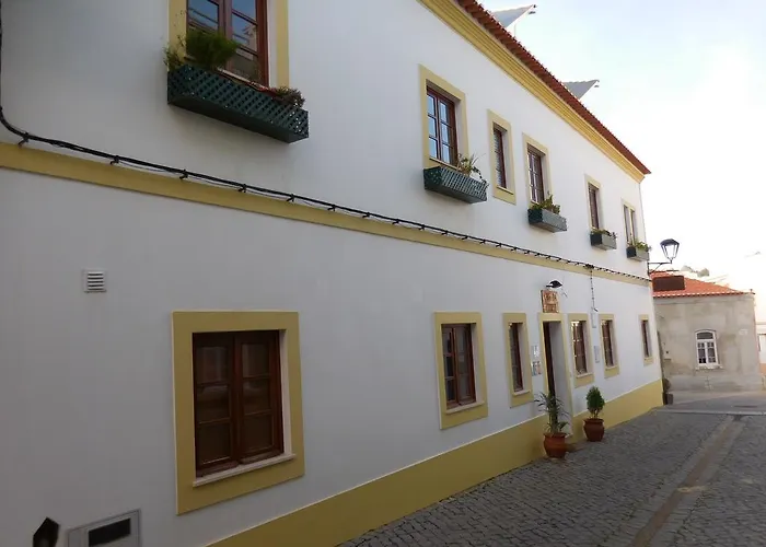 Casa de Hóspedes Celeste by Portugalferias Odeceixe