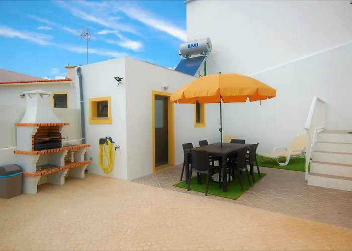 Vila Baltum - Free Private Parking - Wifi - Airco # By Bedzy # Albufeira