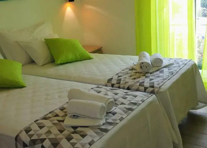 D.Ana Guesthouse Lagos