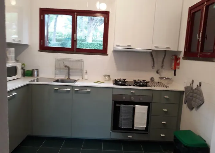 Villa House With Beautiful Garden And Swimming Pool Quarteira